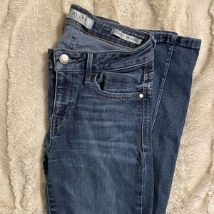 GUESS Curve x Skinny Jeans